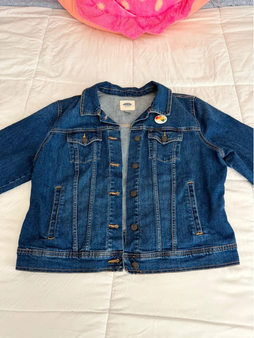 Blue denim jacket with a relaxed fit #denimjacket #relaxed
